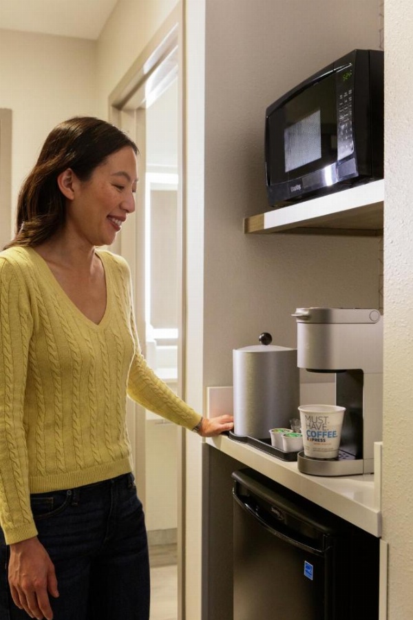 Holiday Inn Express & Suites Zion image 21